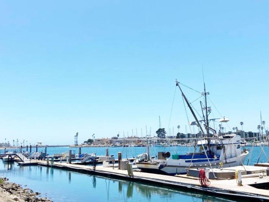 Gateway To Oxnard Beach Exterior photo