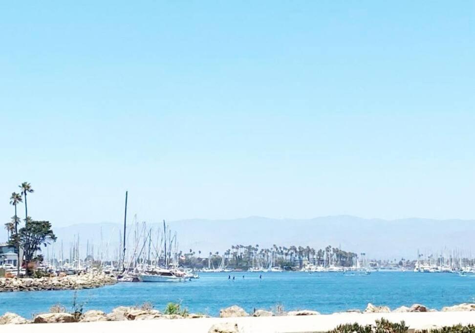 Gateway To Oxnard Beach Exterior photo