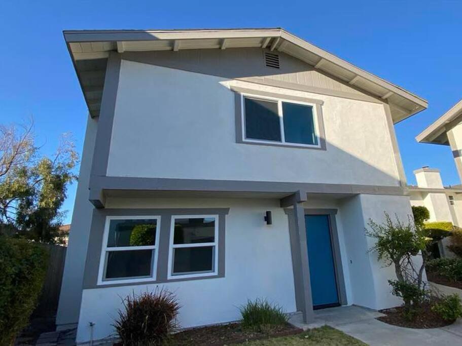 Gateway To Oxnard Beach Exterior photo